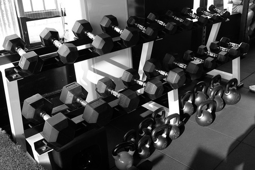 Slik kommer du i form med crossfit